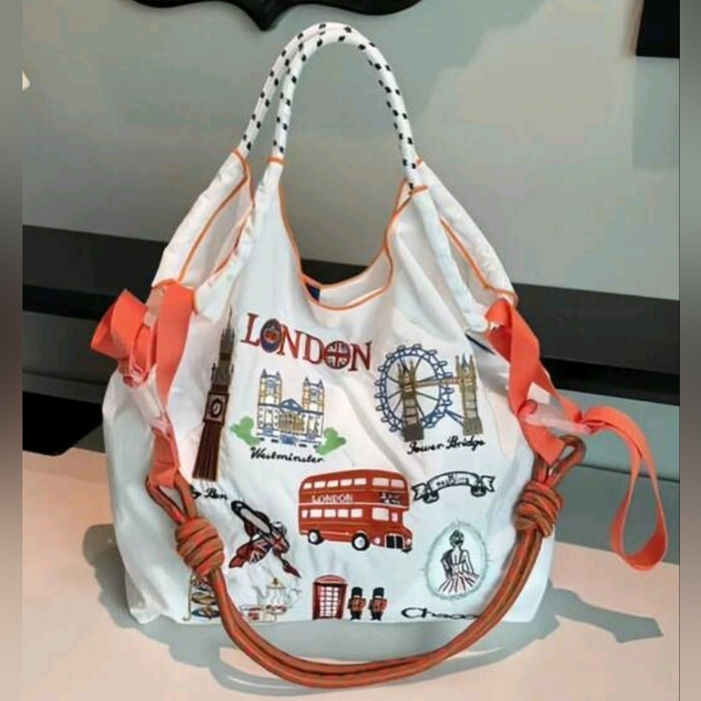 London Themed Embroidered Tote Bag. NIB